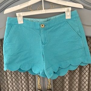 Lily Pulitzer Linen scalloped shorts